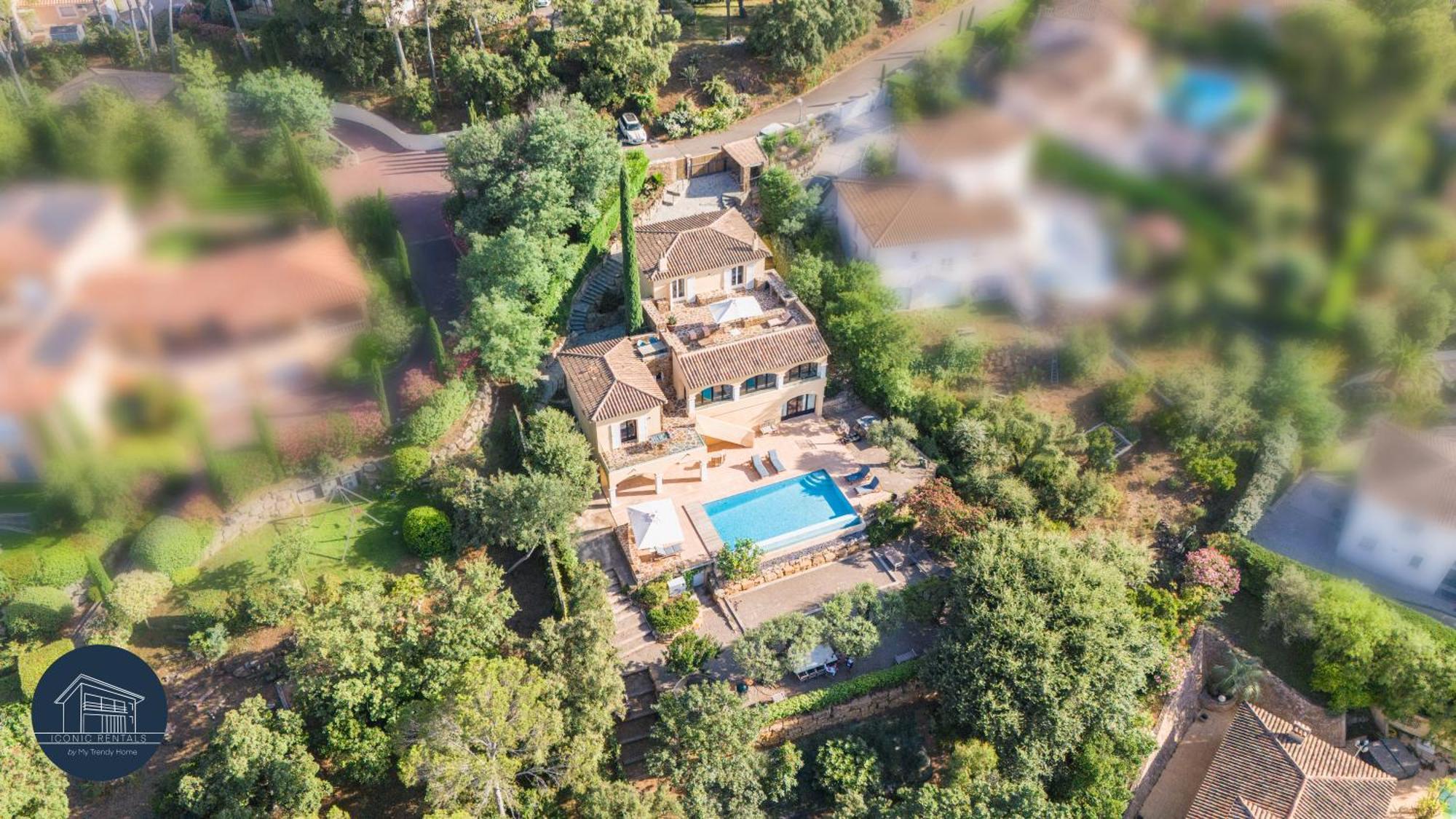 Villa Familiale Avec Vue Imprenable Saint-Raphaël Buitenkant foto