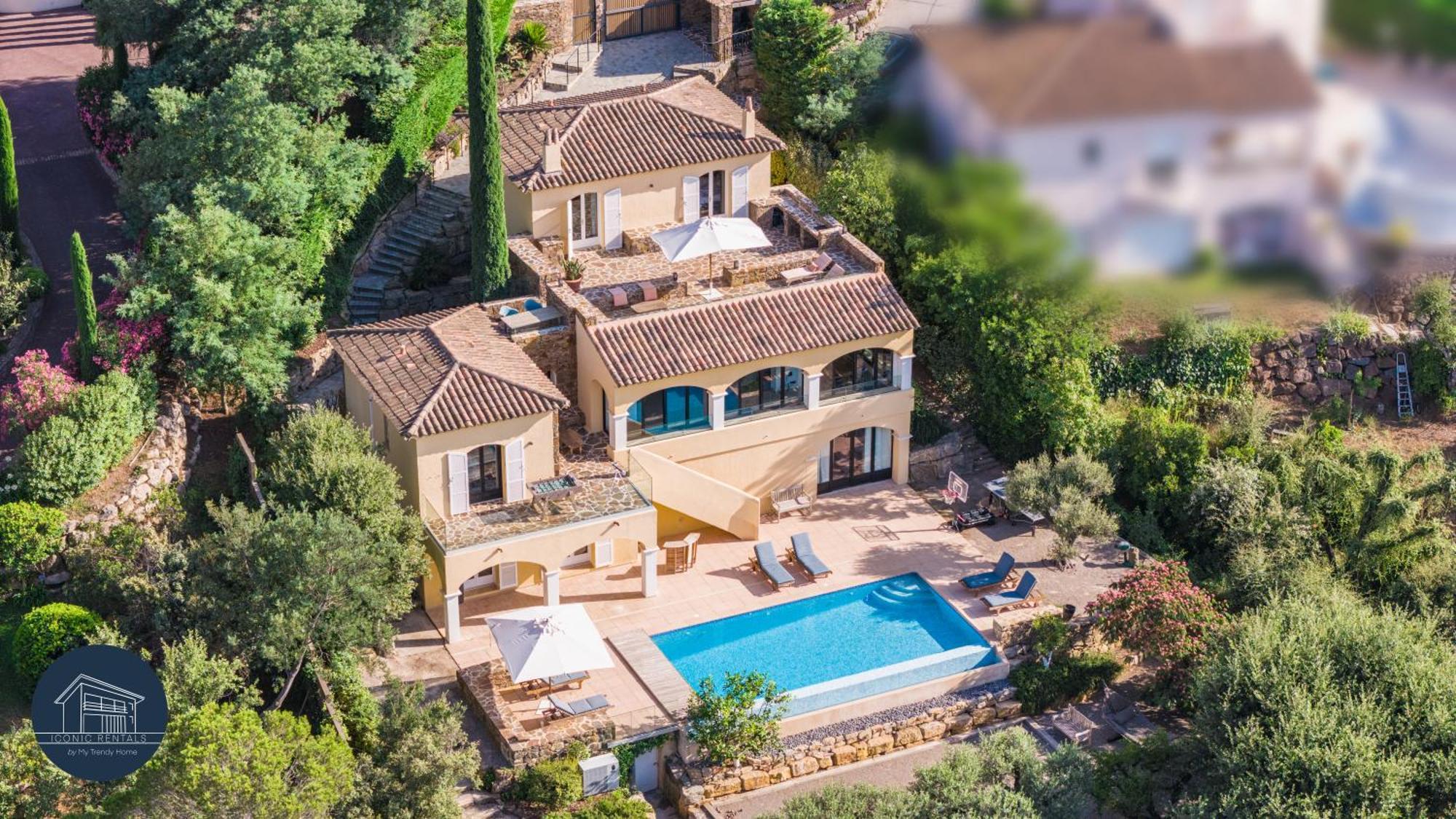 Villa Familiale Avec Vue Imprenable Saint-Raphaël Buitenkant foto