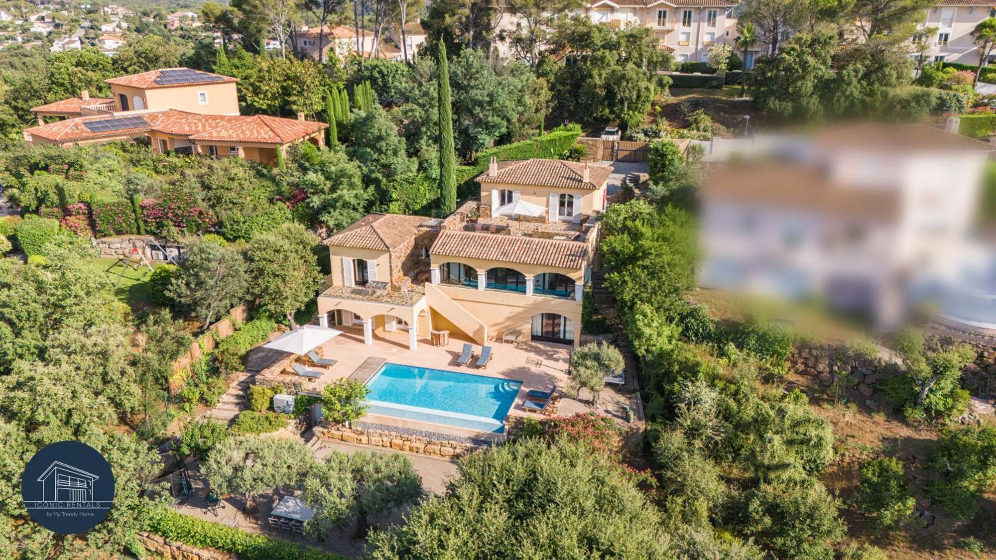 Villa Familiale Avec Vue Imprenable Saint-Raphaël Buitenkant foto