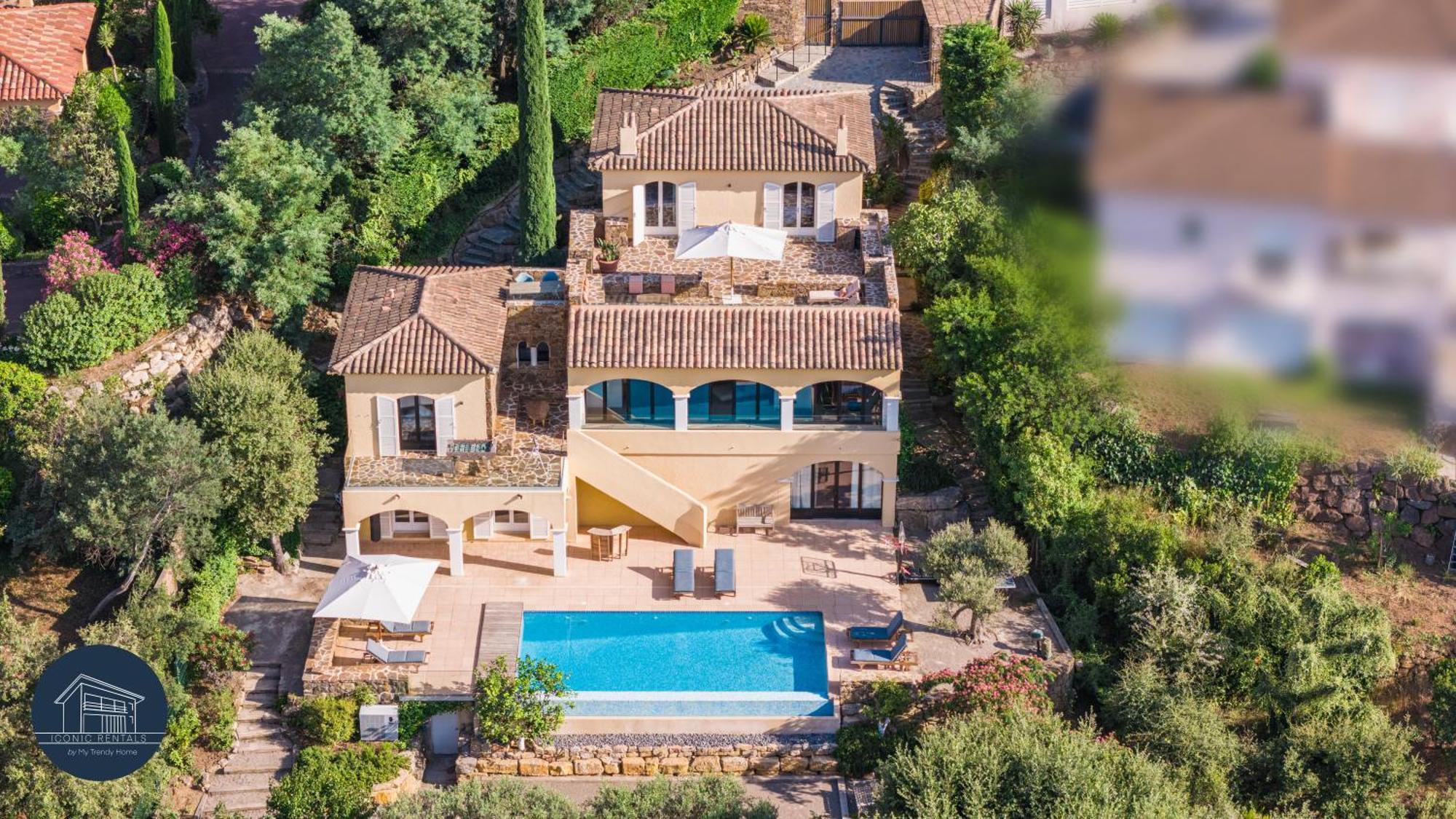 Villa Familiale Avec Vue Imprenable Saint-Raphaël Buitenkant foto