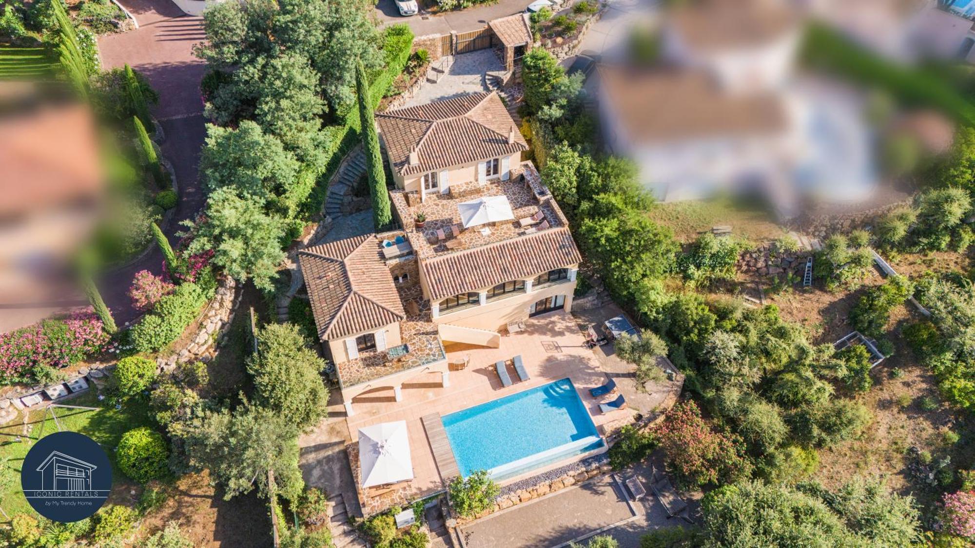 Villa Familiale Avec Vue Imprenable Saint-Raphaël Buitenkant foto