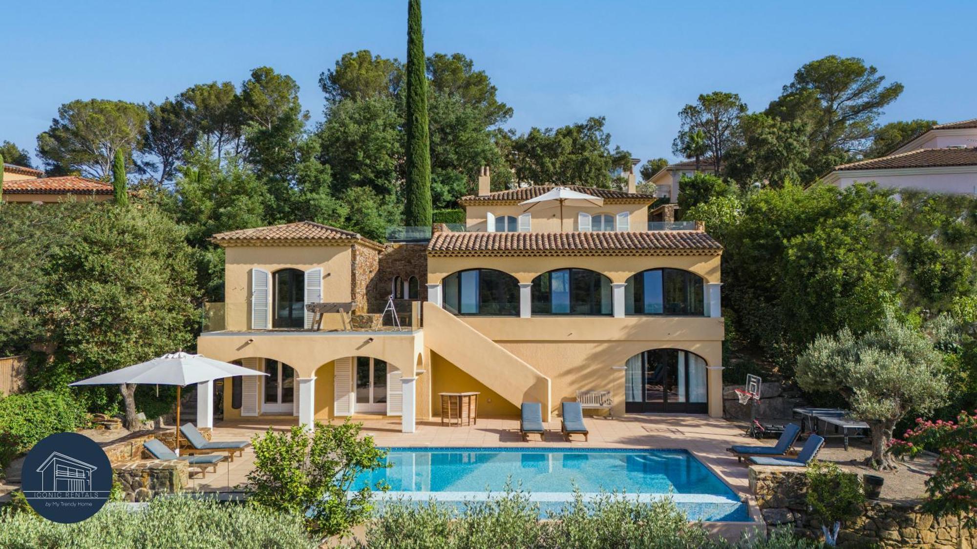 Villa Familiale Avec Vue Imprenable Saint-Raphaël Buitenkant foto