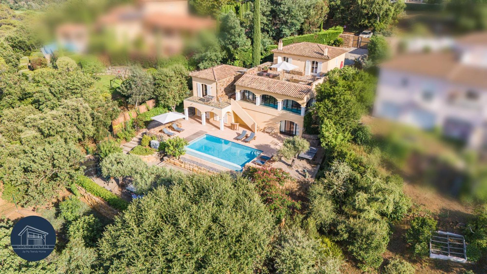 Villa Familiale Avec Vue Imprenable Saint-Raphaël Buitenkant foto